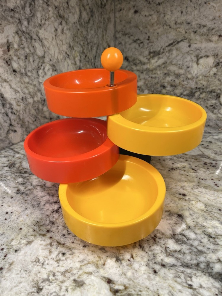Vintage Step-Eze Snack Serving Set