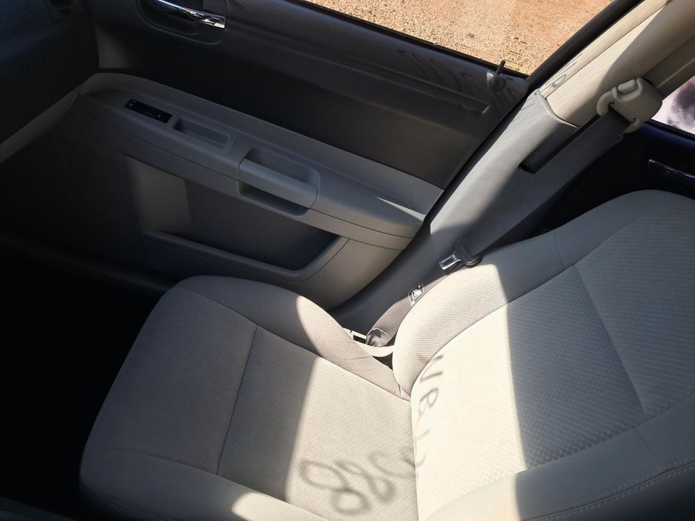 300 2007 Glove Box 4838900