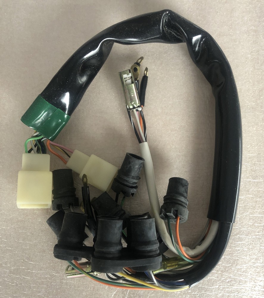 Suzuki Socket Speedometer OEM 34170-45720 NLA