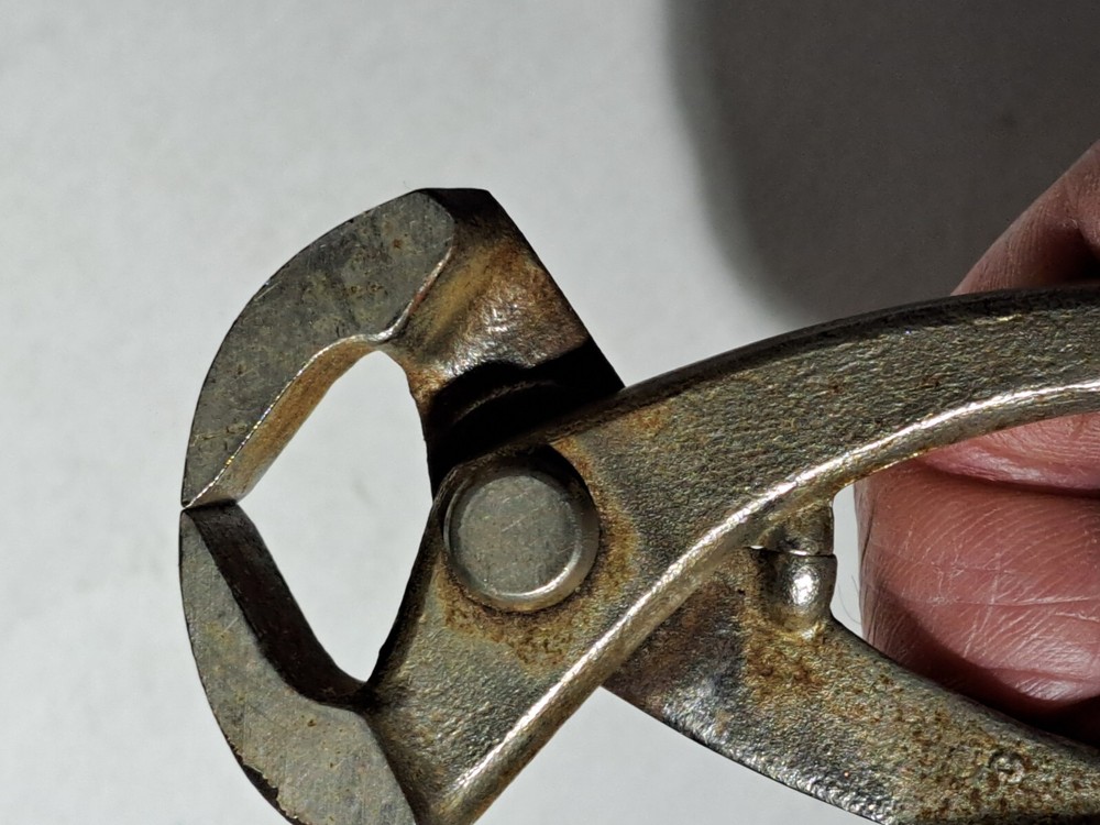 VINTAGE WIZARD H1191 NIPPERS 6"