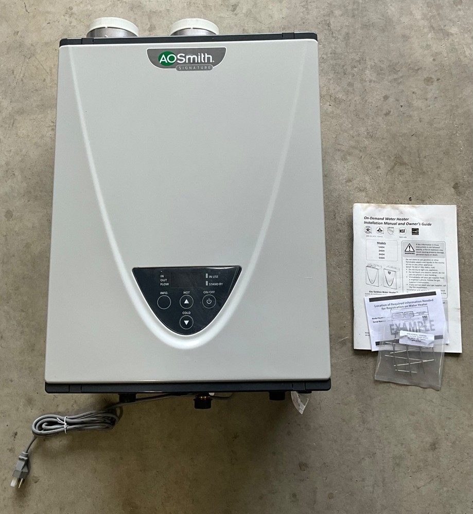 AO SMITH NATURAL GAS TANKLESS ON DEMAND WATER HEATER, AT-H3J-DV-N, NEW, NO BOX
