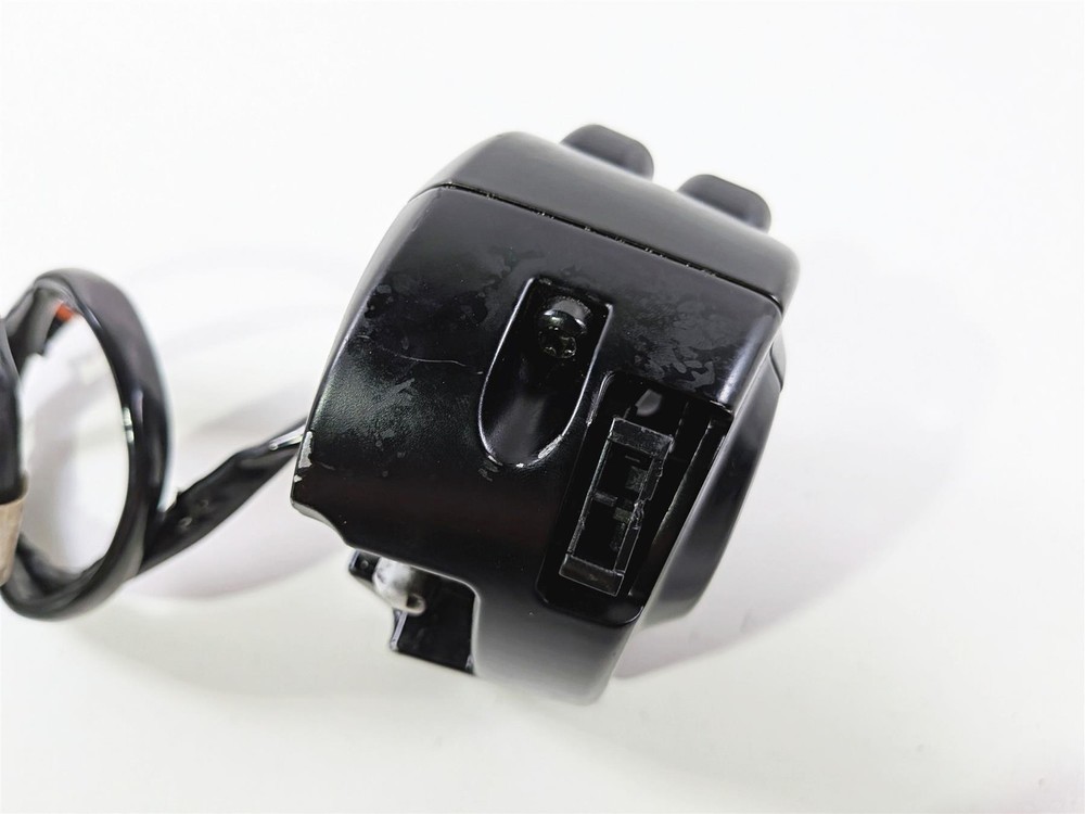 2018 Harley FLHTCU Touring Electra Glide Left Control Switch - Read 71500128