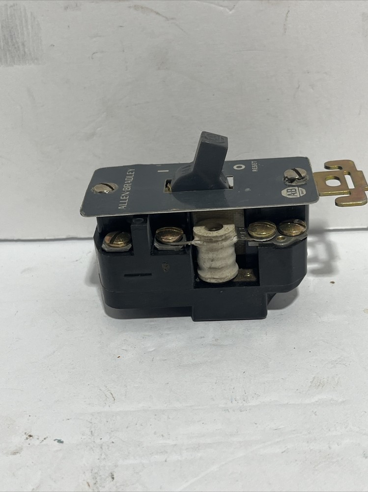 Allen Bradley Bullentin 600 Overload Switch Preowned