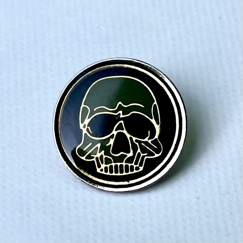 2004 Punisher Logo and Shield Pin Set