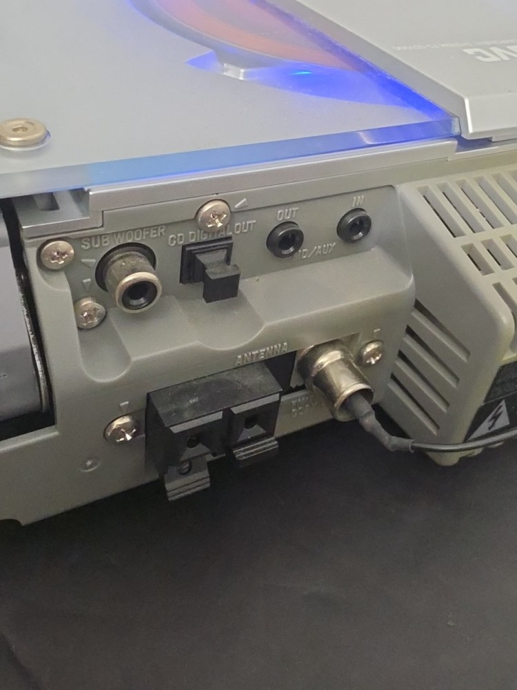 JVC Compact Component System CA-FSSD1000 CD FM AM AUX No Remote Working (Read)