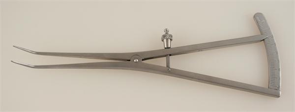 Castroviejo Caliper 7" Graduated 0-40mm Angled Points Surgical instruments