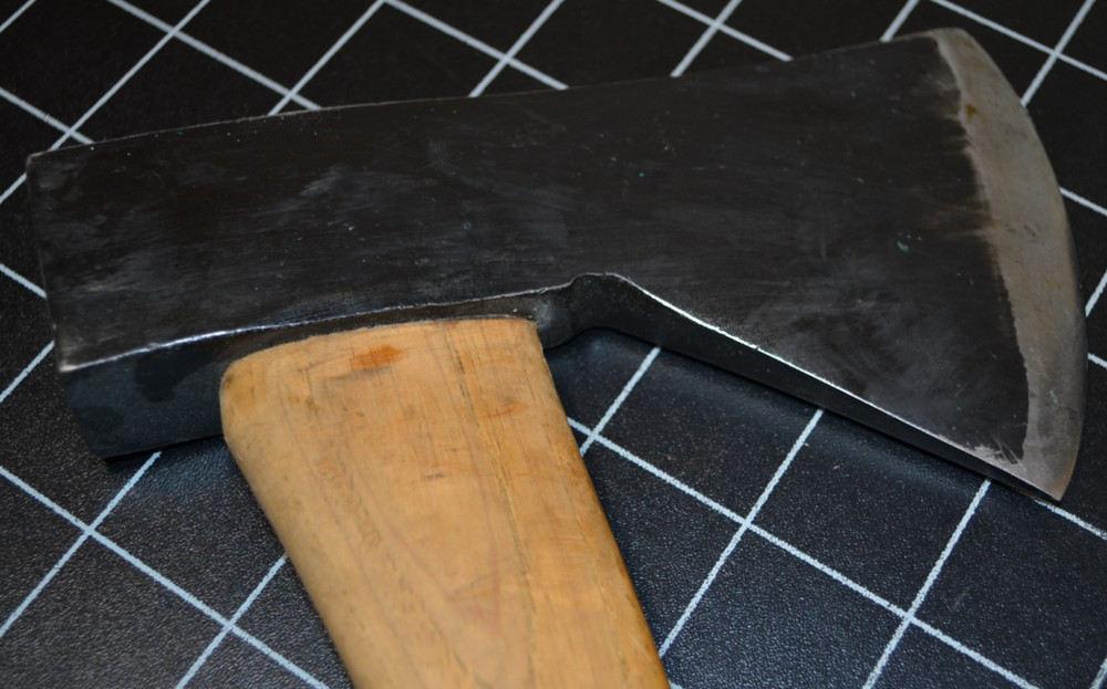 COLLINS CRUISER AXE WITH ORIGINAL SHEATH - ORIGINAL HANDLE - SADDLE AXE