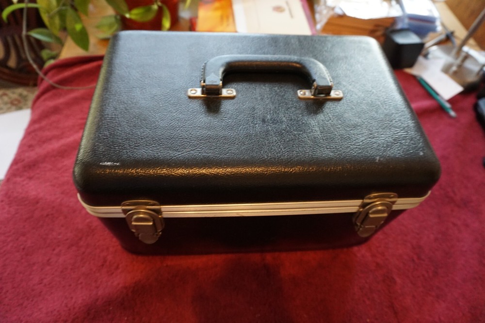 Simco ICM-1 Ionometer with Carrying Case