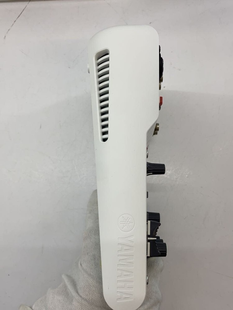 YAMAHA AG03 MIXER Used