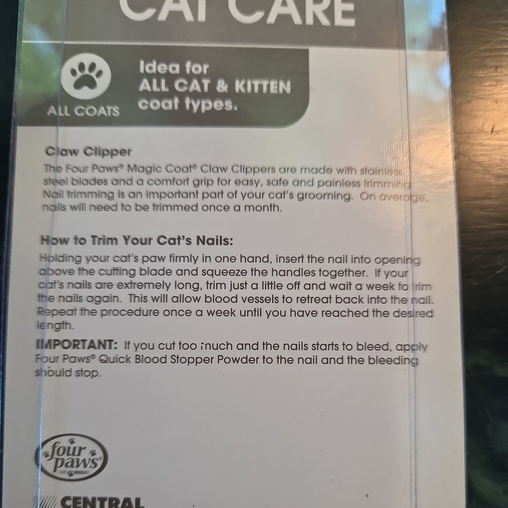 FOUR PAWS MAGIC COAT CAT CLAW CLIPPER - Red