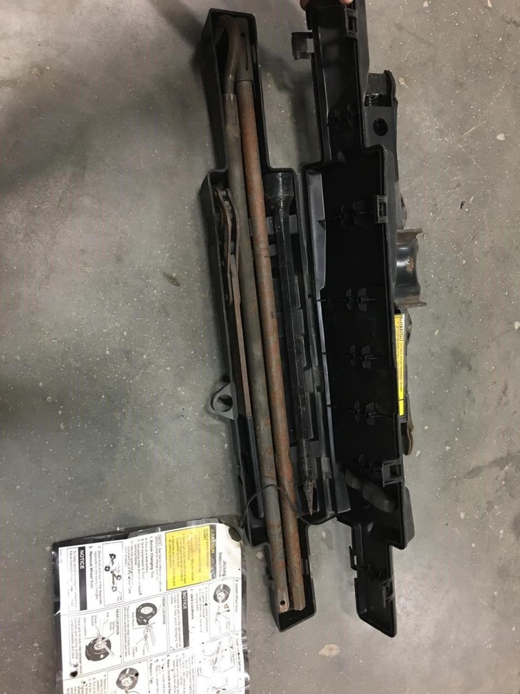 DENALI 1999 Jack 2423213