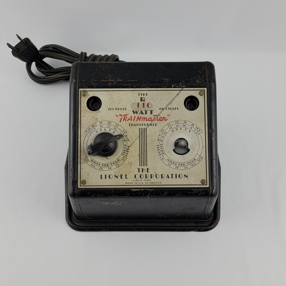 Lionel Type R 110 Watt 115 V Dual TrainMaster Transformer Post War Untested