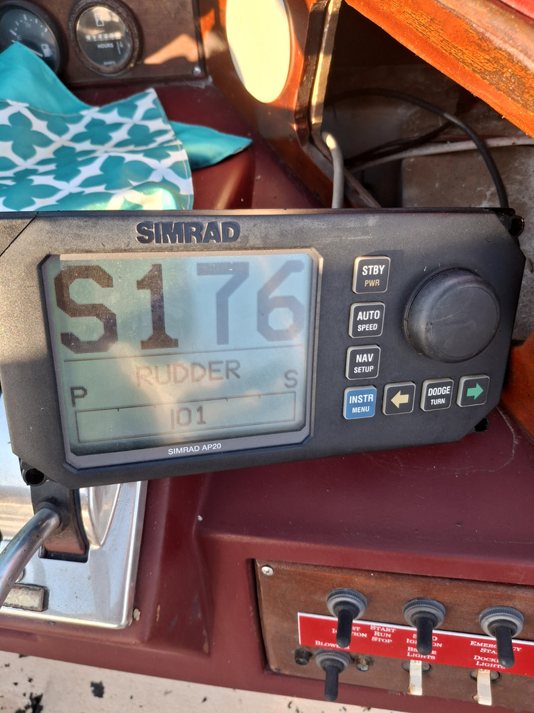 SIMRAD AP20 Autopilot Control Panel