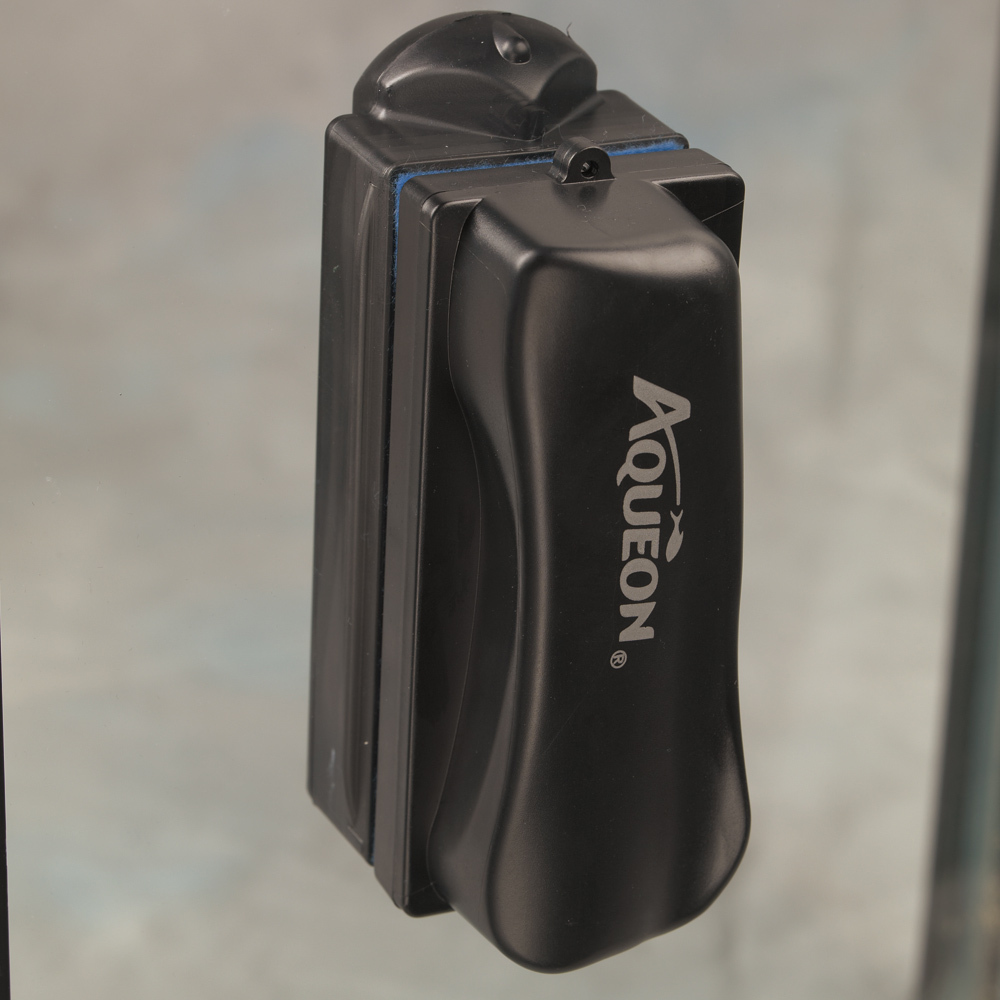 AQUEON Algae Cleaning Magnet Glass Acrylic Small , Medium or Large