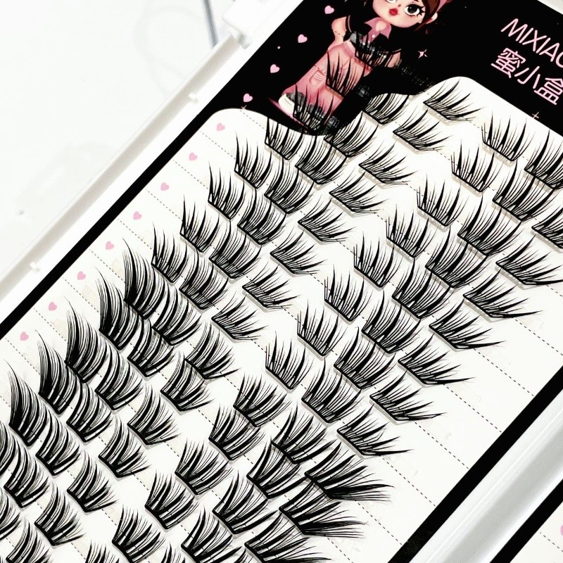 Thin Strip Fox Style Mixed False Eyelash Book – 4-in-1, 32 Rows, Glue Type