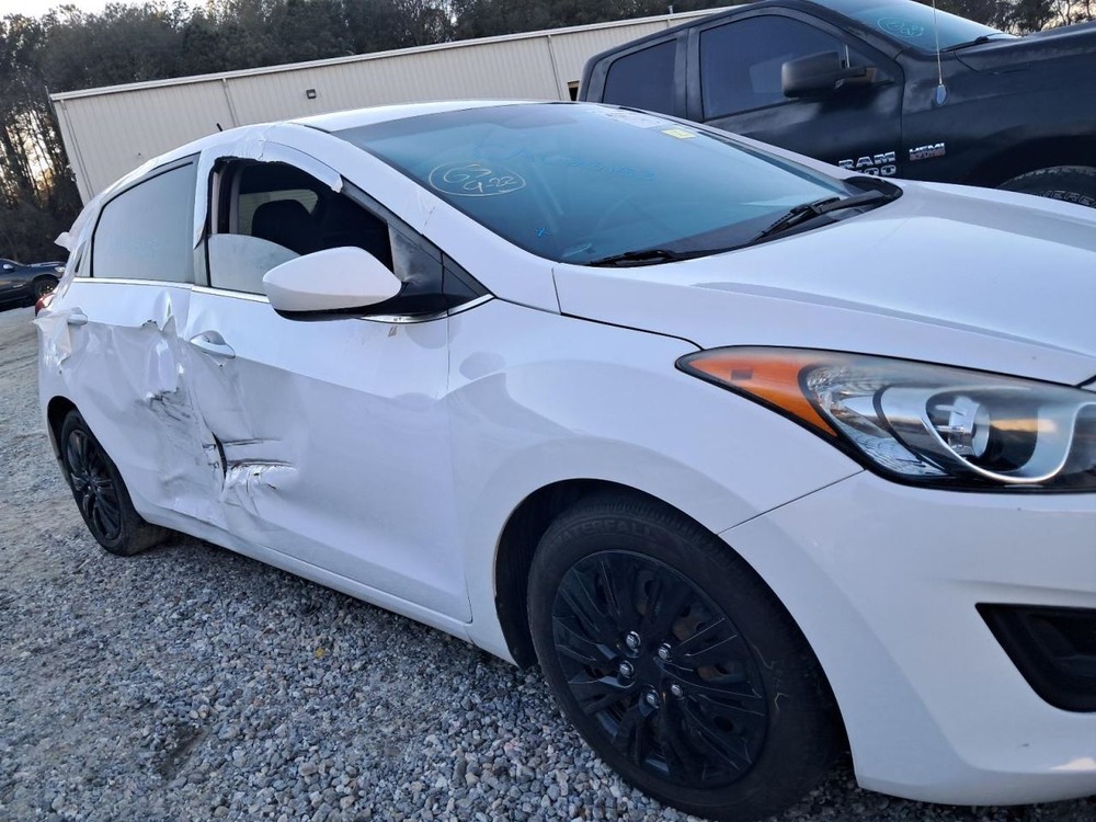 ELANTRA 2016 Glove Box 4897738