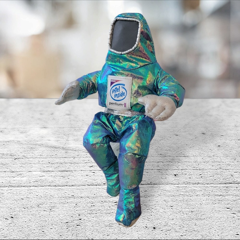 Intel Pentium PentiumII MMX Advertising Tech Computer Tech Metallic Figure 1997