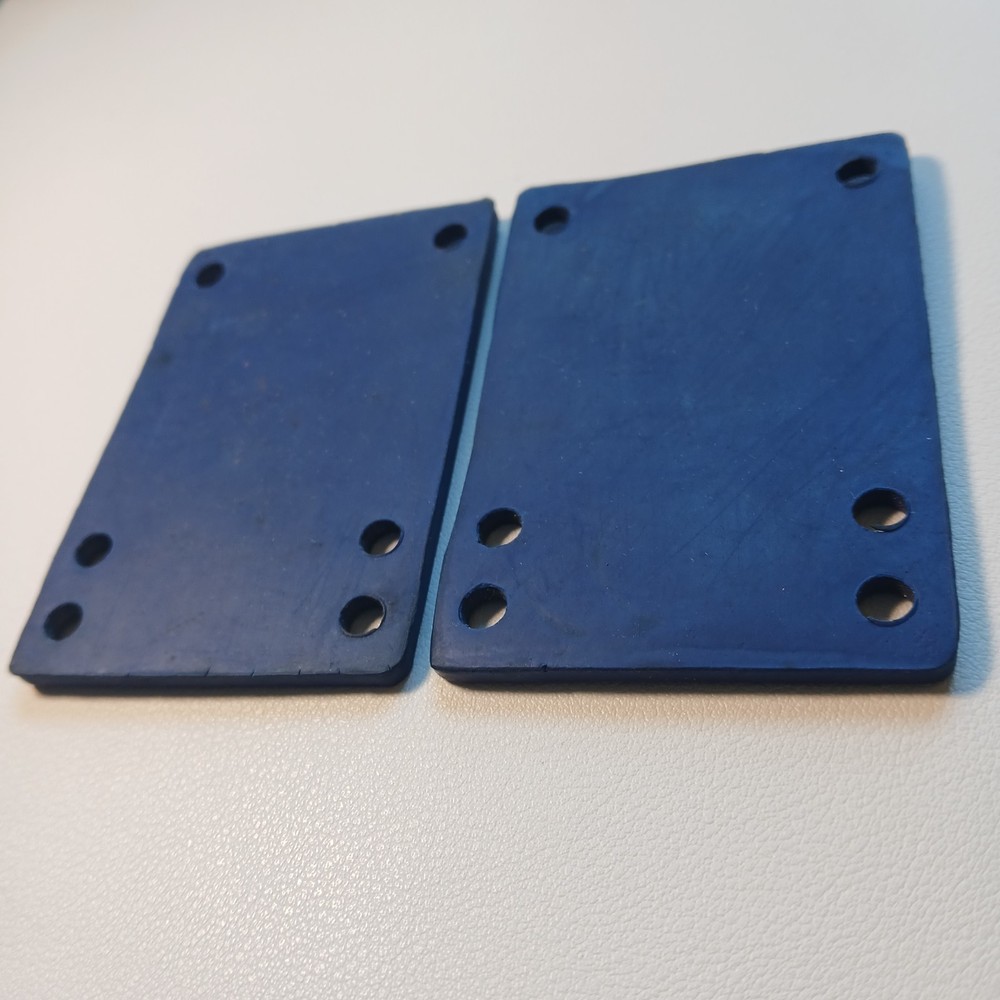 Skateboard Riser Pads 1/8 Blue
