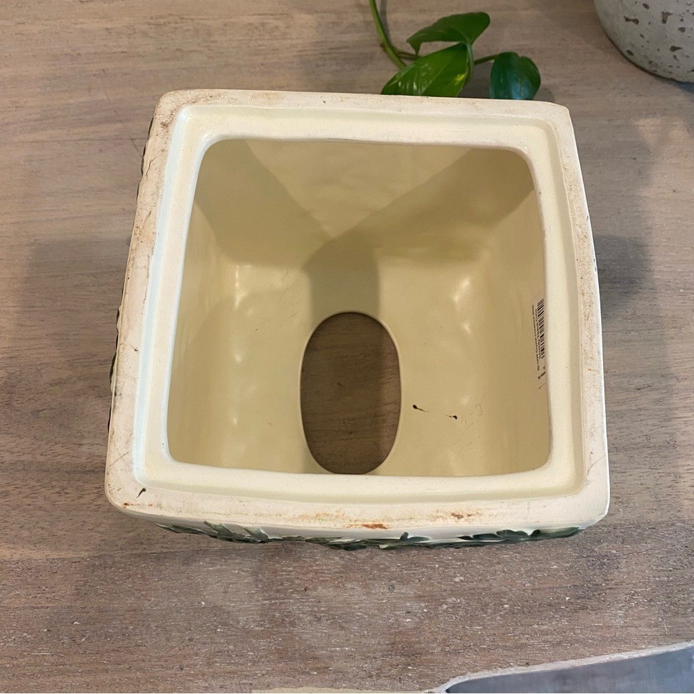 Tropical Beach Green Tissue Box