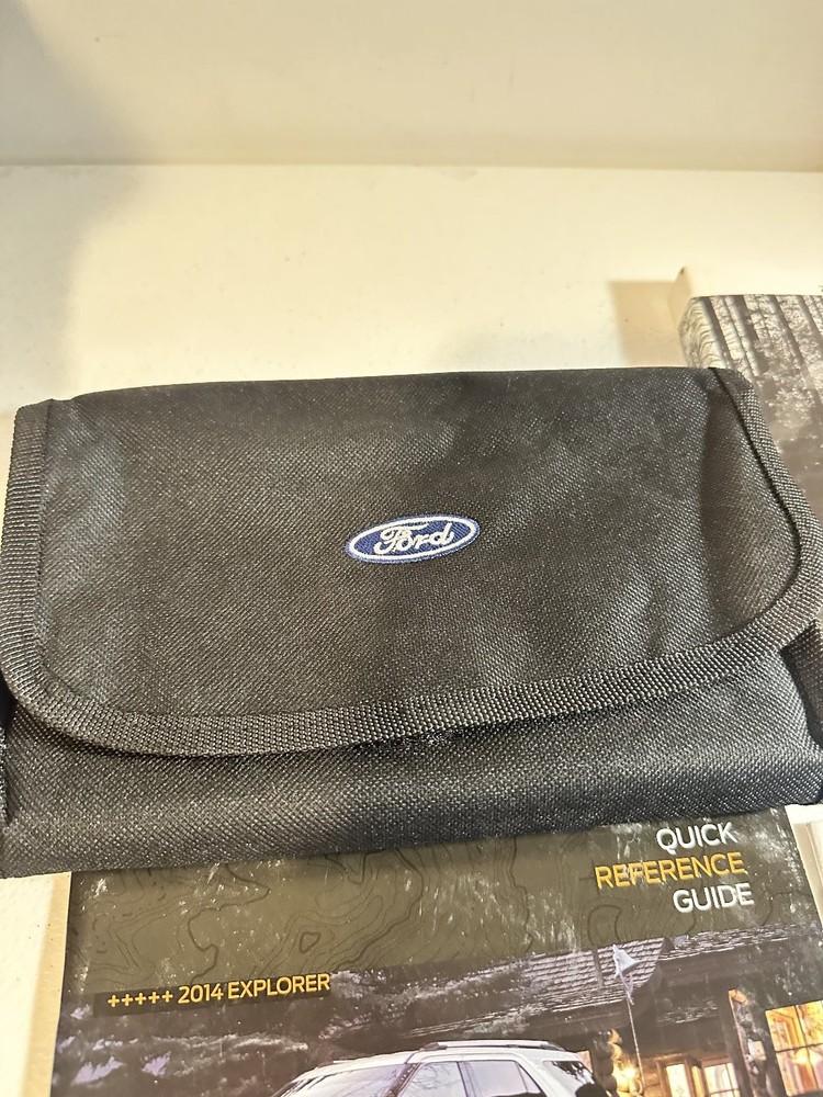 2014 Ford Explorer Owner's Manual Set