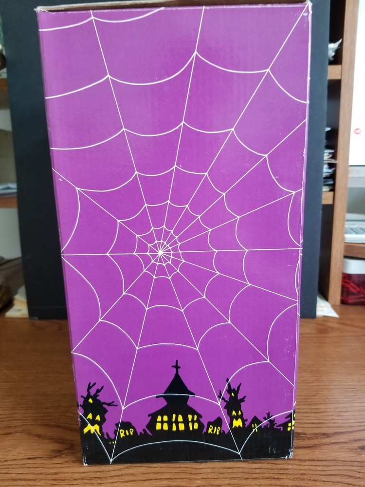 Previously Owned - Shaking Halloween Tree - Touch Activated - See Video