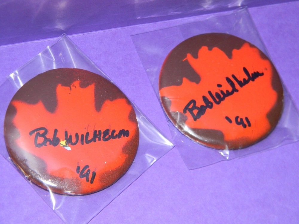 '91 Maple Leaf Parade Marshal BOB WILHELM Signed Oktoberfest Button Pin