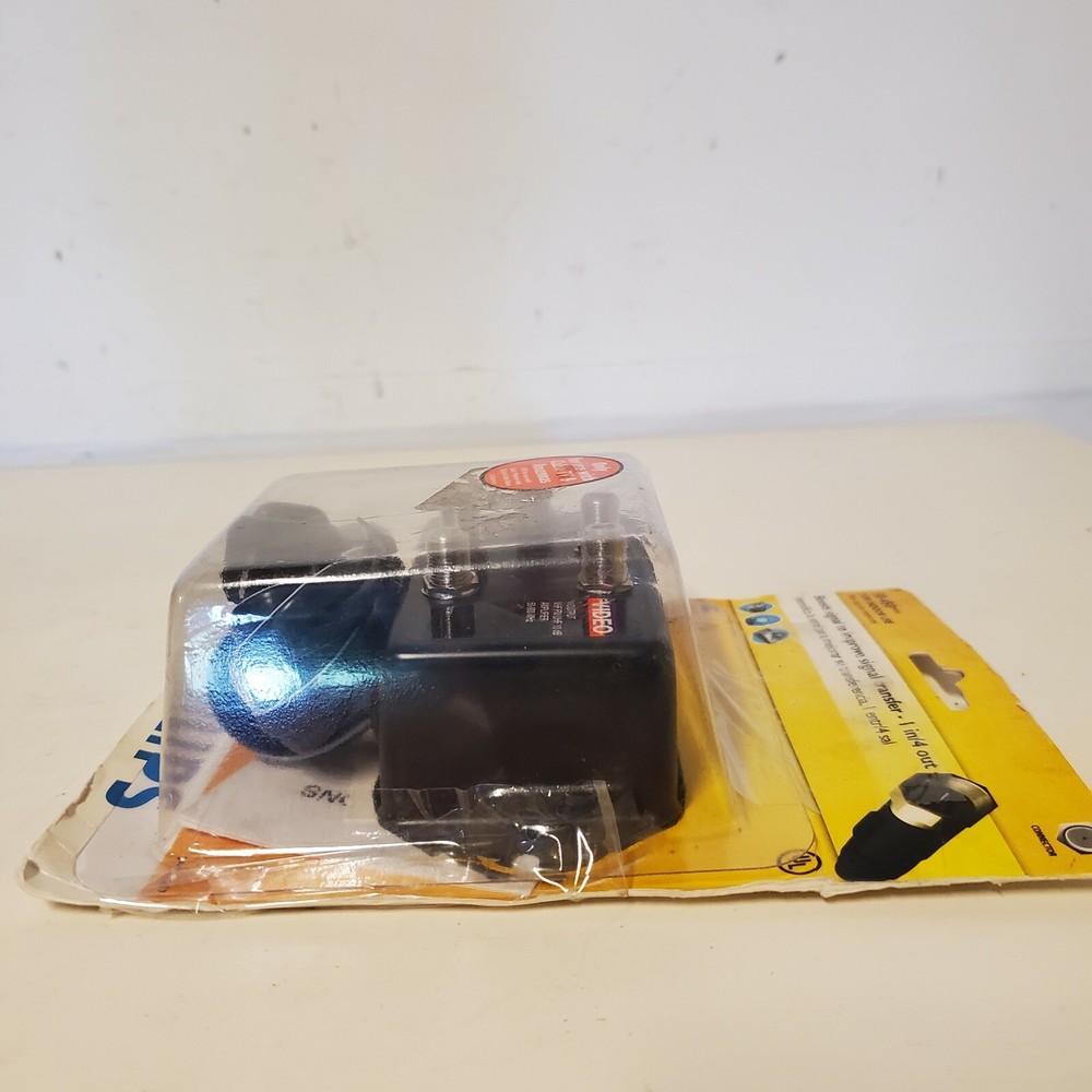 PHILLIPS 10 db 4-way output Distribution Amplifier Open Box NOS