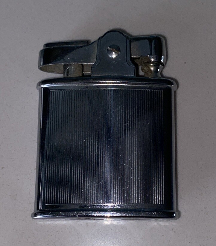 Vintage Ronson Princess Pocket Lighter Good Condition. Untested