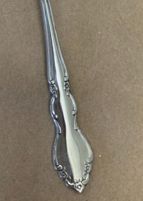 2 Salad Fork Dover Oneida Stainless Flowers Glossy