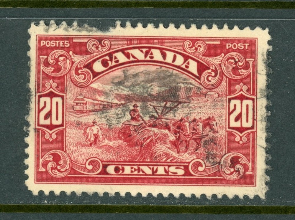 CANADA  #157 used ,missing perf.  / 24-1-4y / used