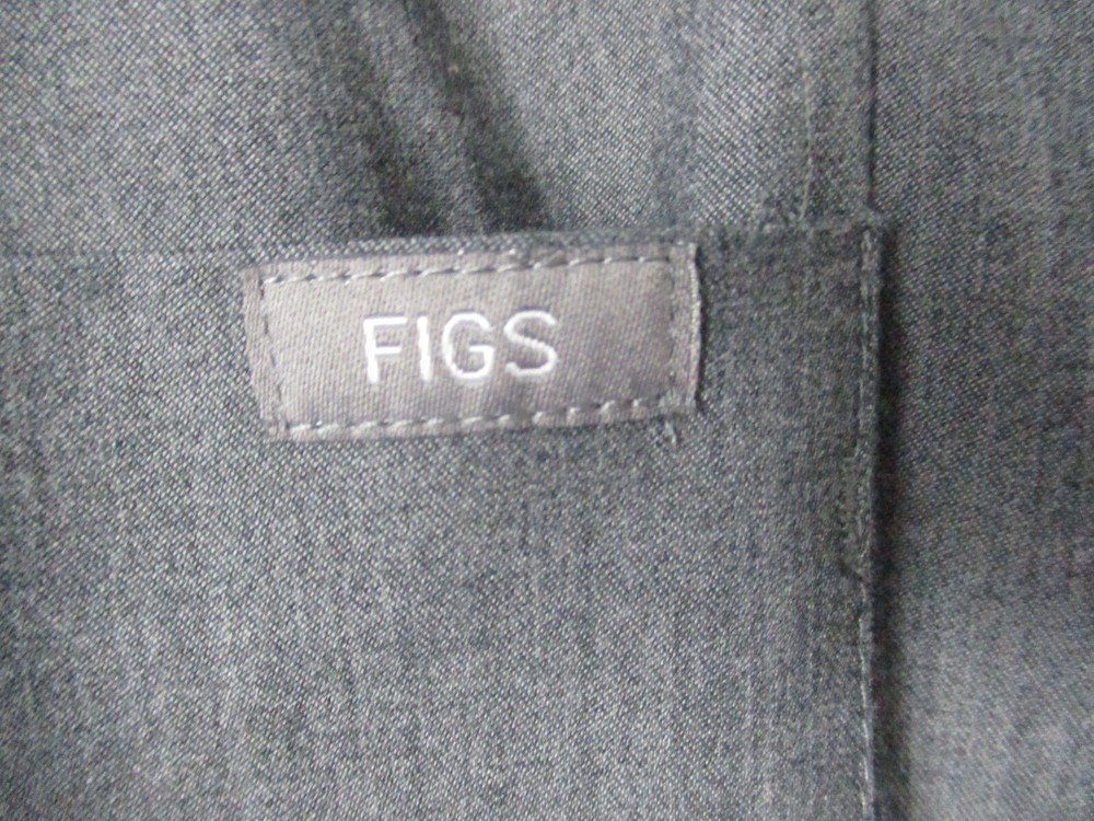 Figs Technical Collection Set Medium Gray Cargo Top Bottoms 2 Piece