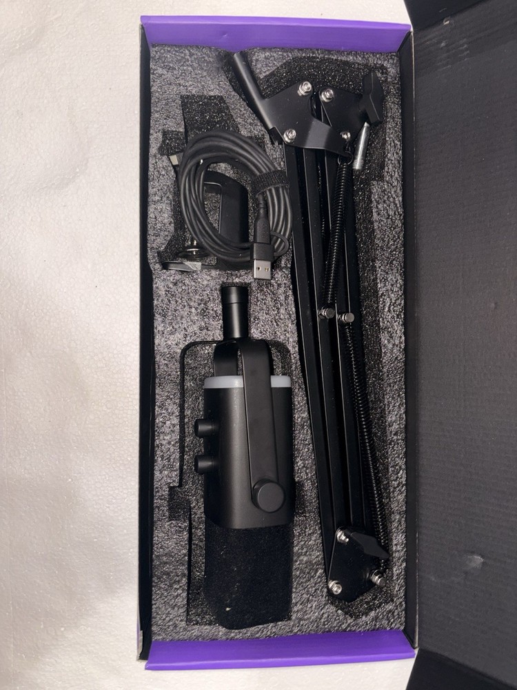 Am8t Gaming Microphone Lit