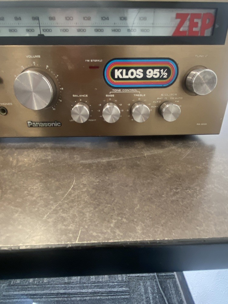 Panasonic Model RA-6100 AM FM Stereo Integrated Receiver