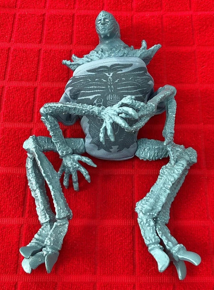 VINTAGE 1998 “LOST IN SPACE” ALIEN/PUPPET
