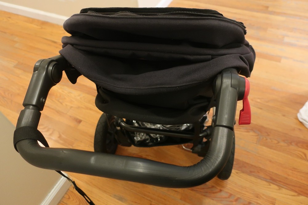 Mountain Buggy Swift Stroller 2019 - Excellent Condition!