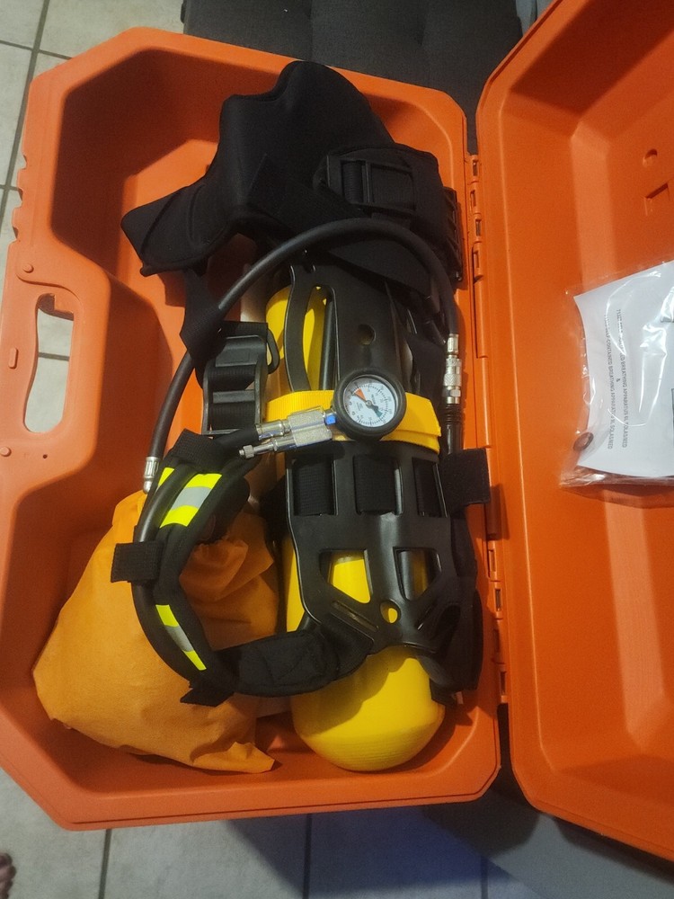 self contained breathing apparatus