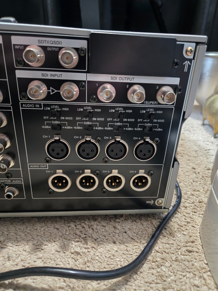 Sony DSR-2000 Digital Videocassette Recorder