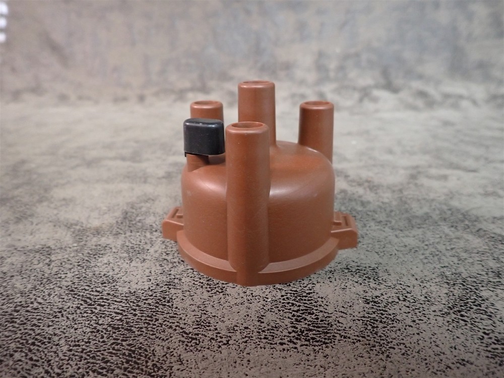 NEW WVE 5D1066 Distributor Cap (BN83)