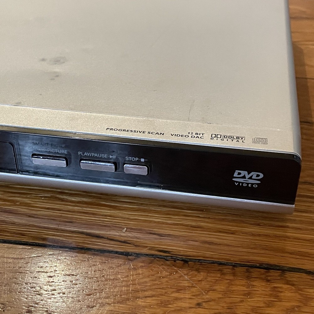 Philips DVP5140/37 Multiformat DVD Player with Remote, AV Cables, Tested