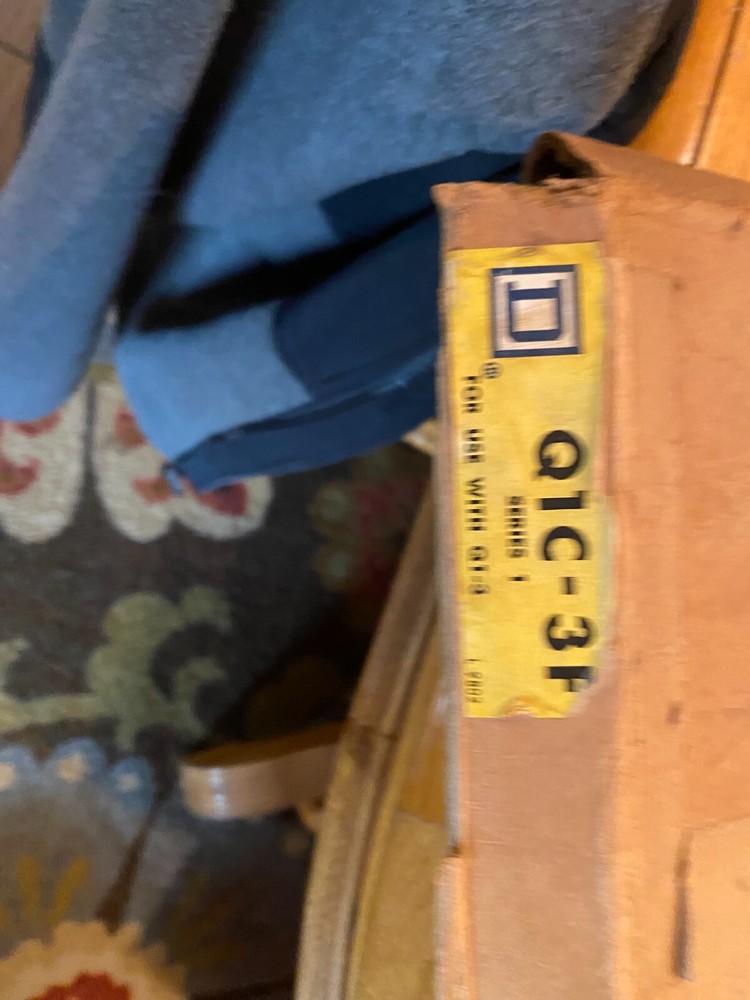 SQUARE D Q1C-3F SURFACE COVER (BS-78)