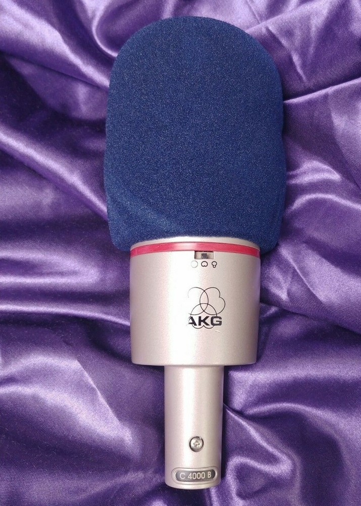 AKG C4000b Dual Diaphragm Selectable Pattern Condenser Mic