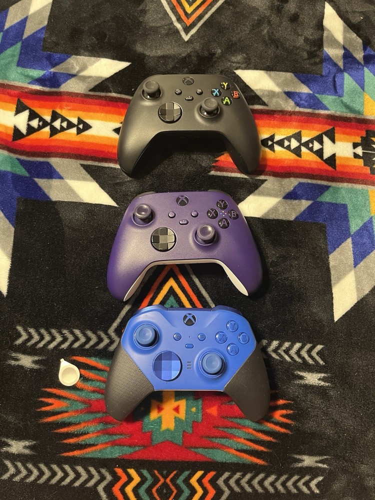 Microsoft Xbox Series X Bundle w/ 3 Controllers & Seagate Expansion Card