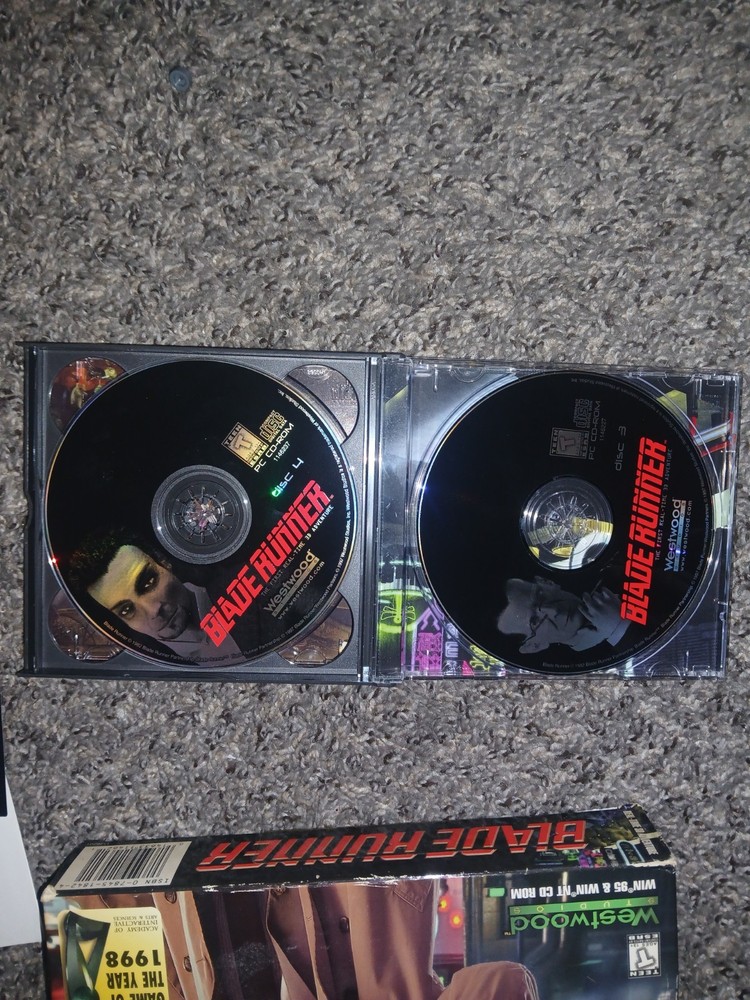 PC AND CD ROM VINTAGE COMPUTER GAMES