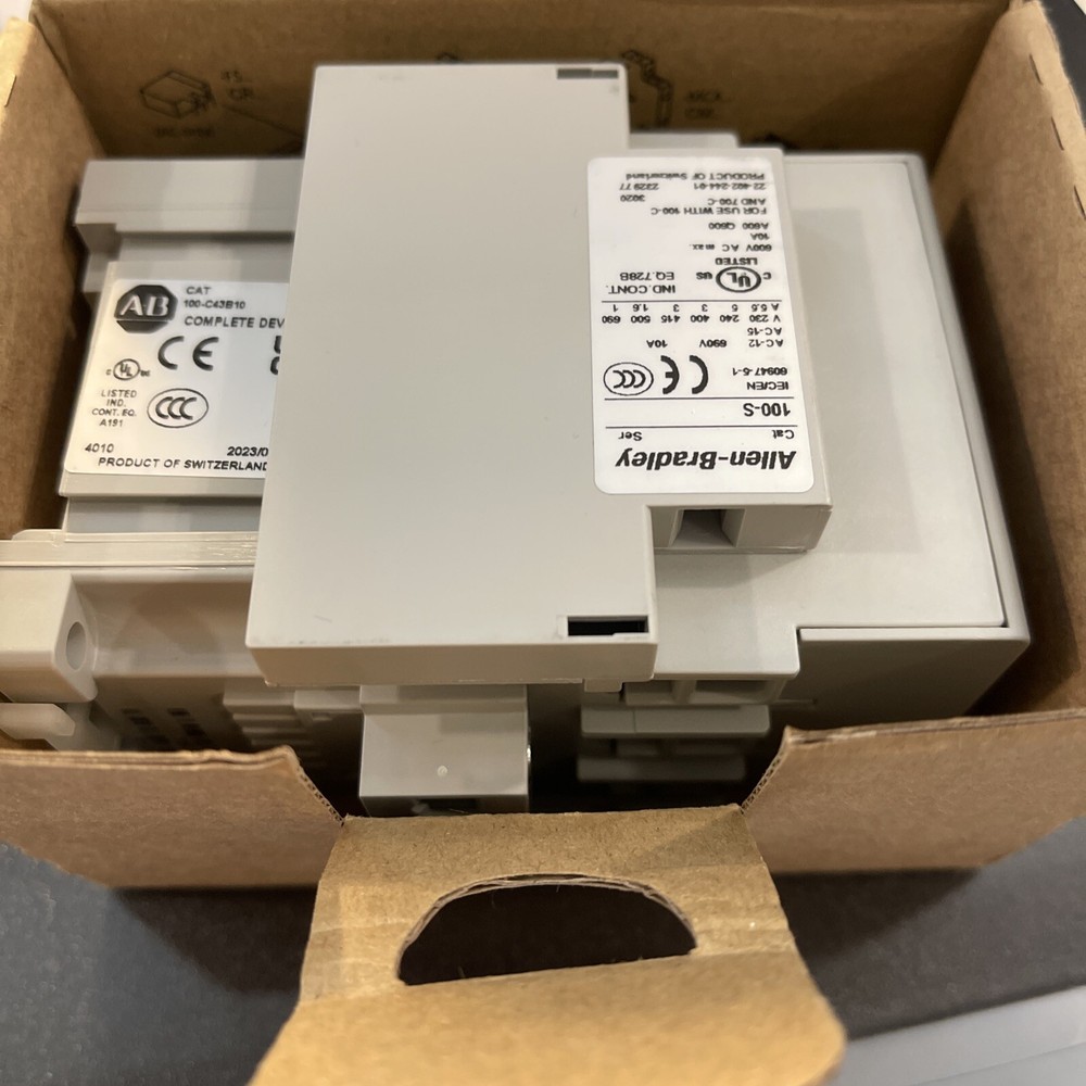 ALL BRADLEY 100-C55D10. 110/120Ac