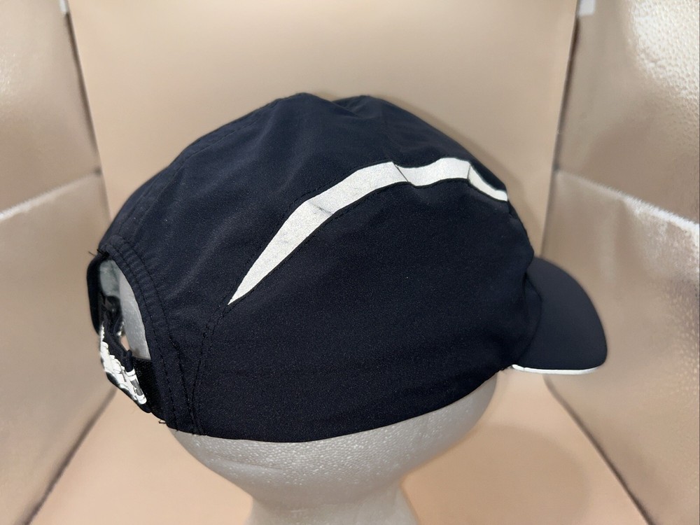 UNDER ARMOUR Running Workout Baseball Hat Cap 5 Panel Reflective Adjustable NICE