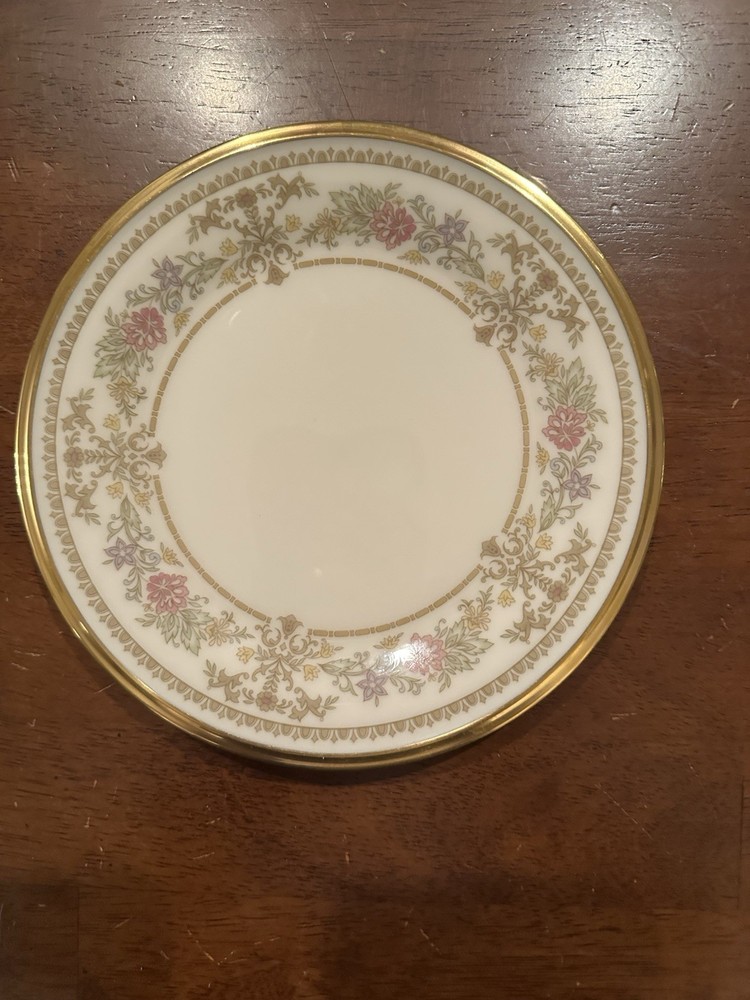 Lenox Castle Garden Bread Plate