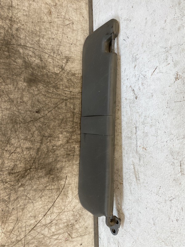 2013 Kenworth T800 Visor (654-10834)