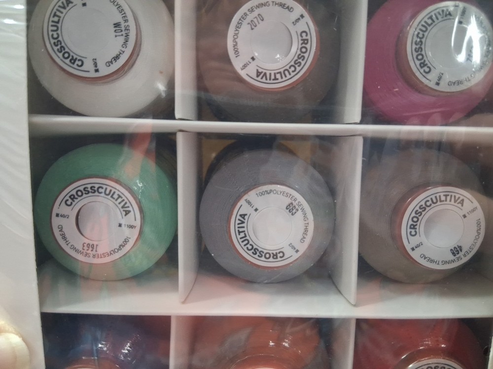 New Embroidery Thread Kit 1100y Each