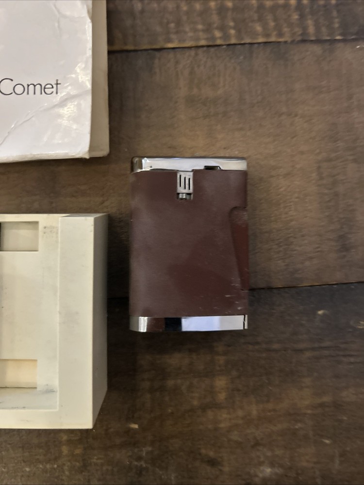 Ronson Varaflame Comet Cigarette Lighter Burgundy NOS
