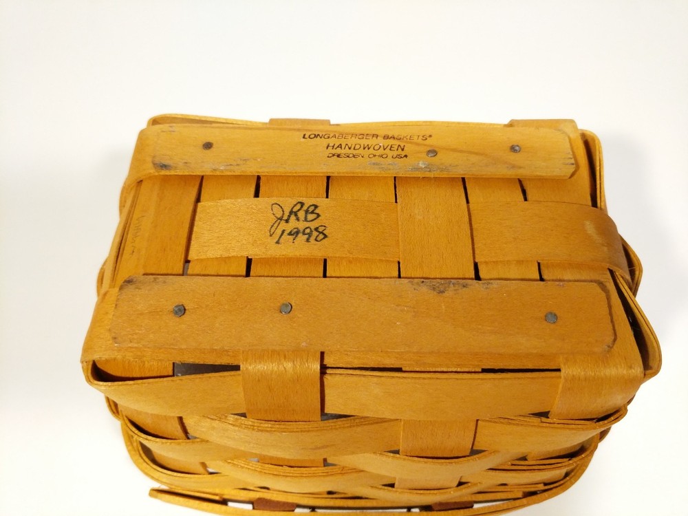 Longaberger Small Cake Basket 11011